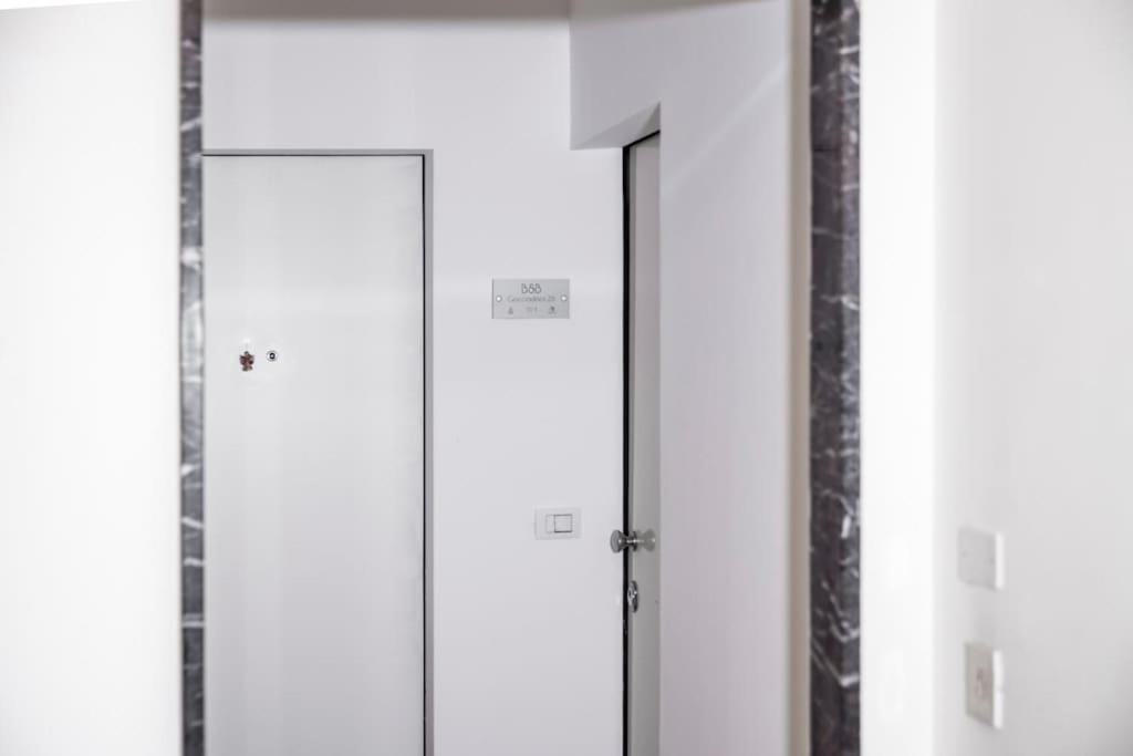 B&B Gocciadoro 26 Nuovo, Climatizzato, Zona Ospedale, Posto Auto Trento Kültér fotó