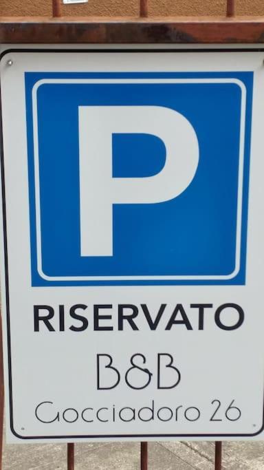 B&B Gocciadoro 26 Nuovo, Climatizzato, Zona Ospedale, Posto Auto Trento Kültér fotó