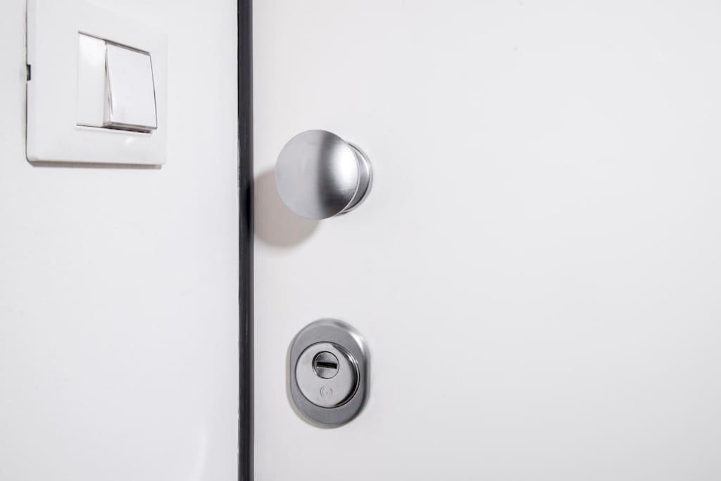B&B Gocciadoro 26 Nuovo, Climatizzato, Zona Ospedale, Posto Auto Trento Kültér fotó